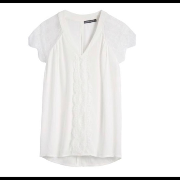 Beautiful, lacy white Britton Ivy top, size small - Picture 1 of 5